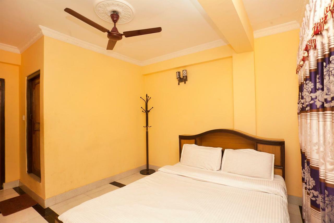 Spot On 397 Hotel Triveni Guest House Kathmandu Exterior photo